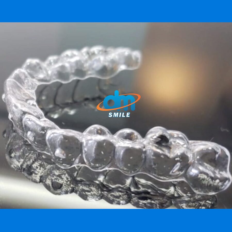 Alinhadores transparentes DM Smile